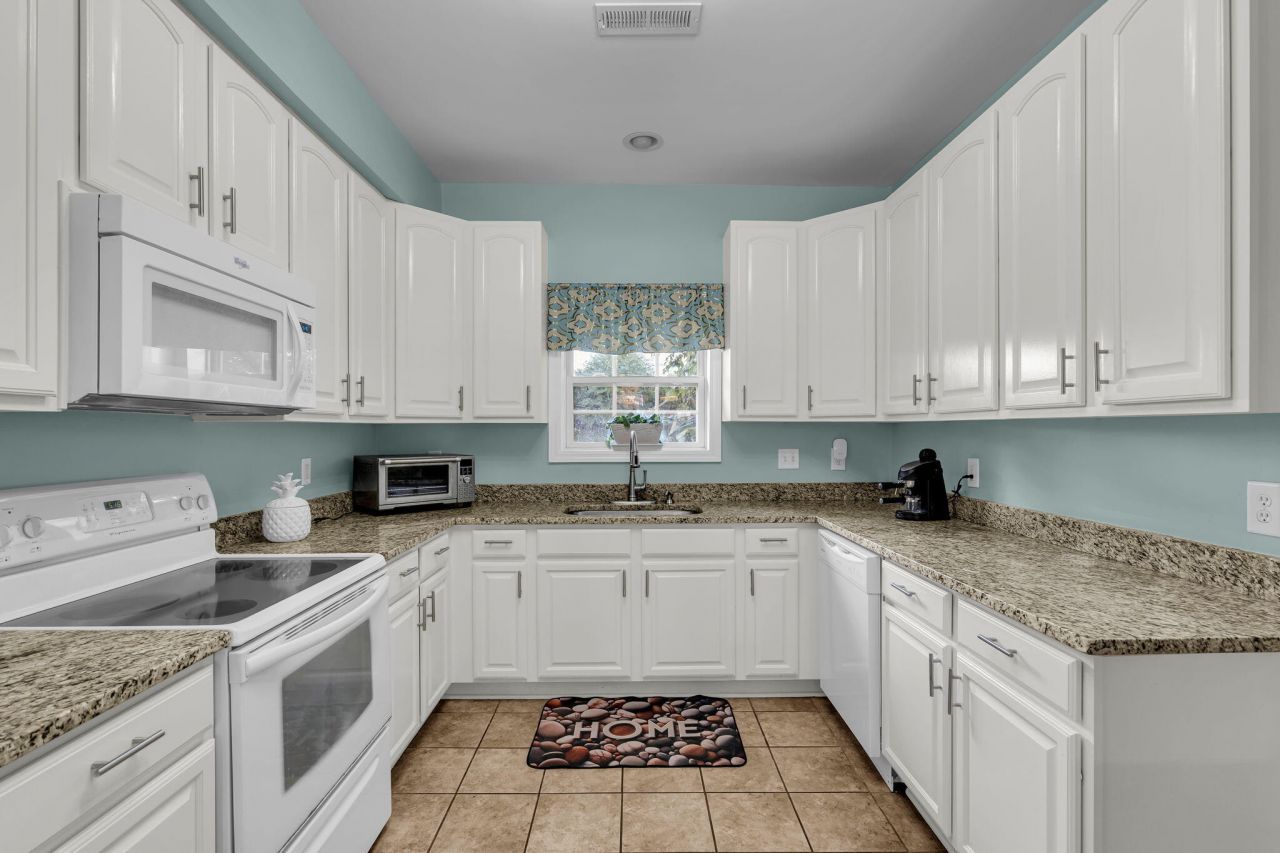 4765/4763 Arco Lane Photo 16