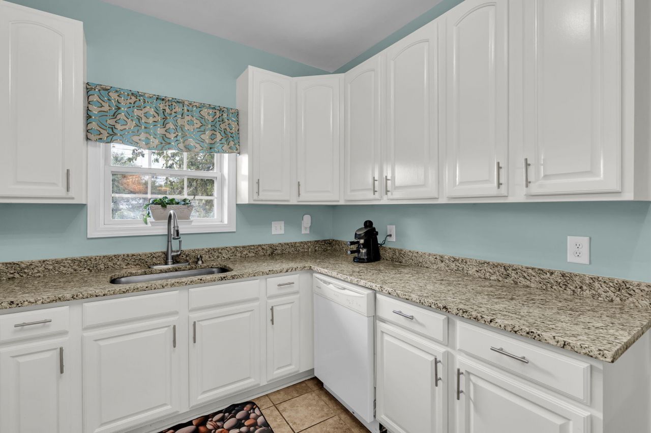 4765/4763 Arco Lane Photo 18