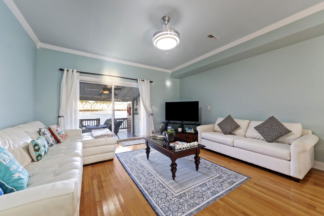 4765/4763 Arco Lane Photo 68