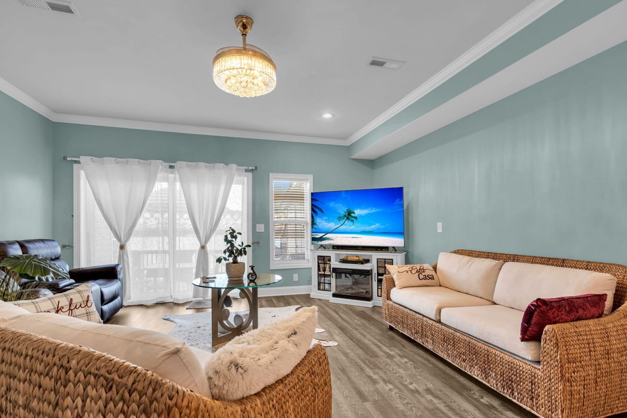 4765/4763 Arco Lane Photo 7