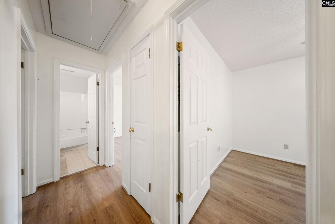 709 Riverwalk Photo 21