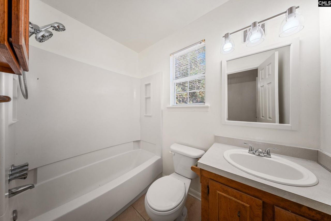 709 Riverwalk Photo 23