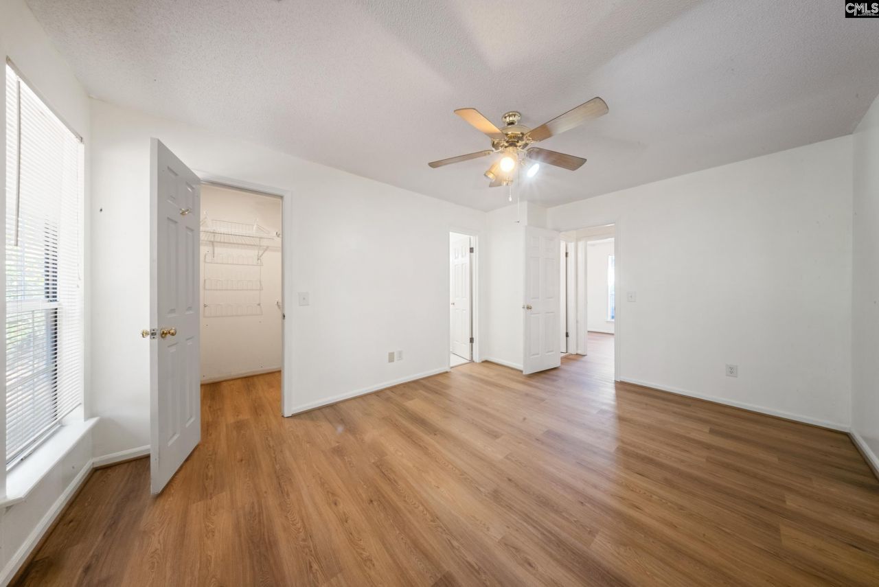 709 Riverwalk Photo 25