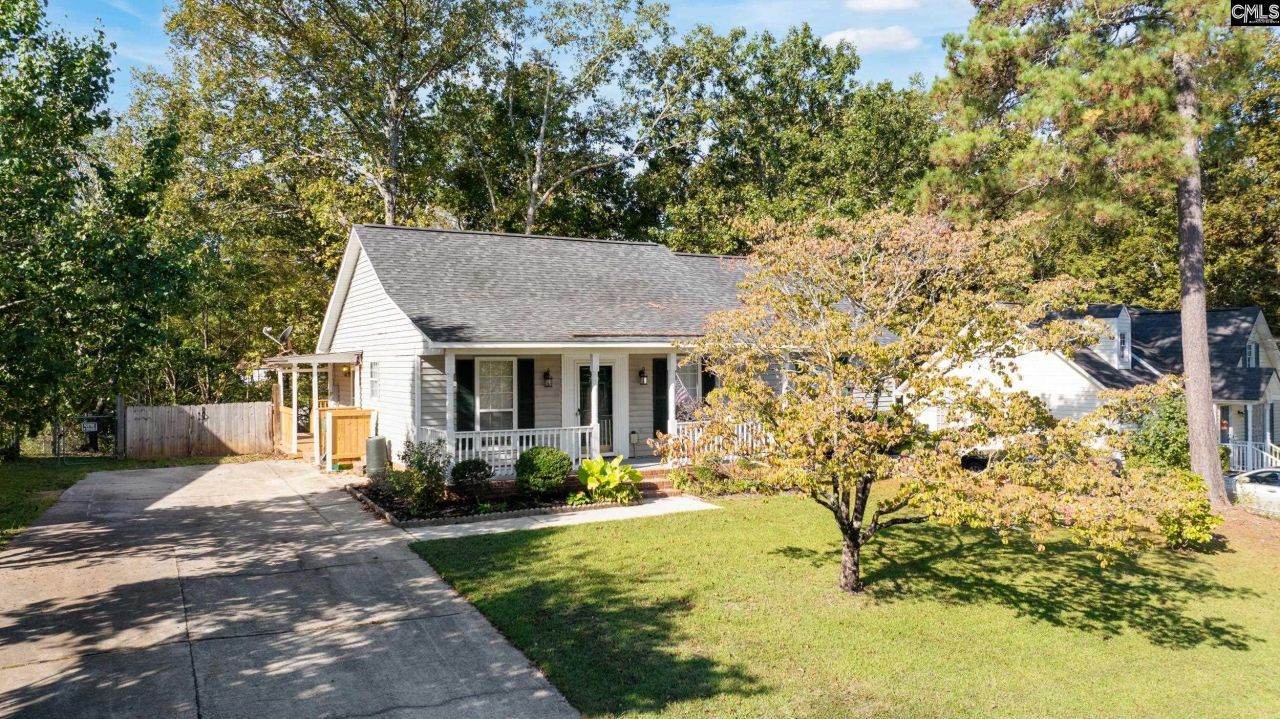 709 Riverwalk Photo 5