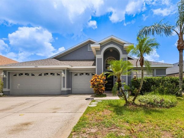 1266 PARADISE LAKE DRIVE, TARPON SPRINGS, FL 34689