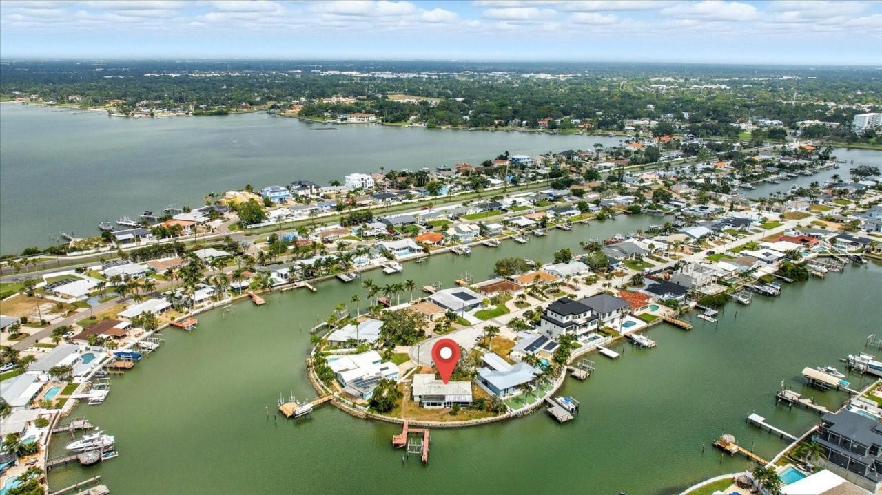 7998 1st Avenue S, Saint Petersburg, FL 33707 Photo