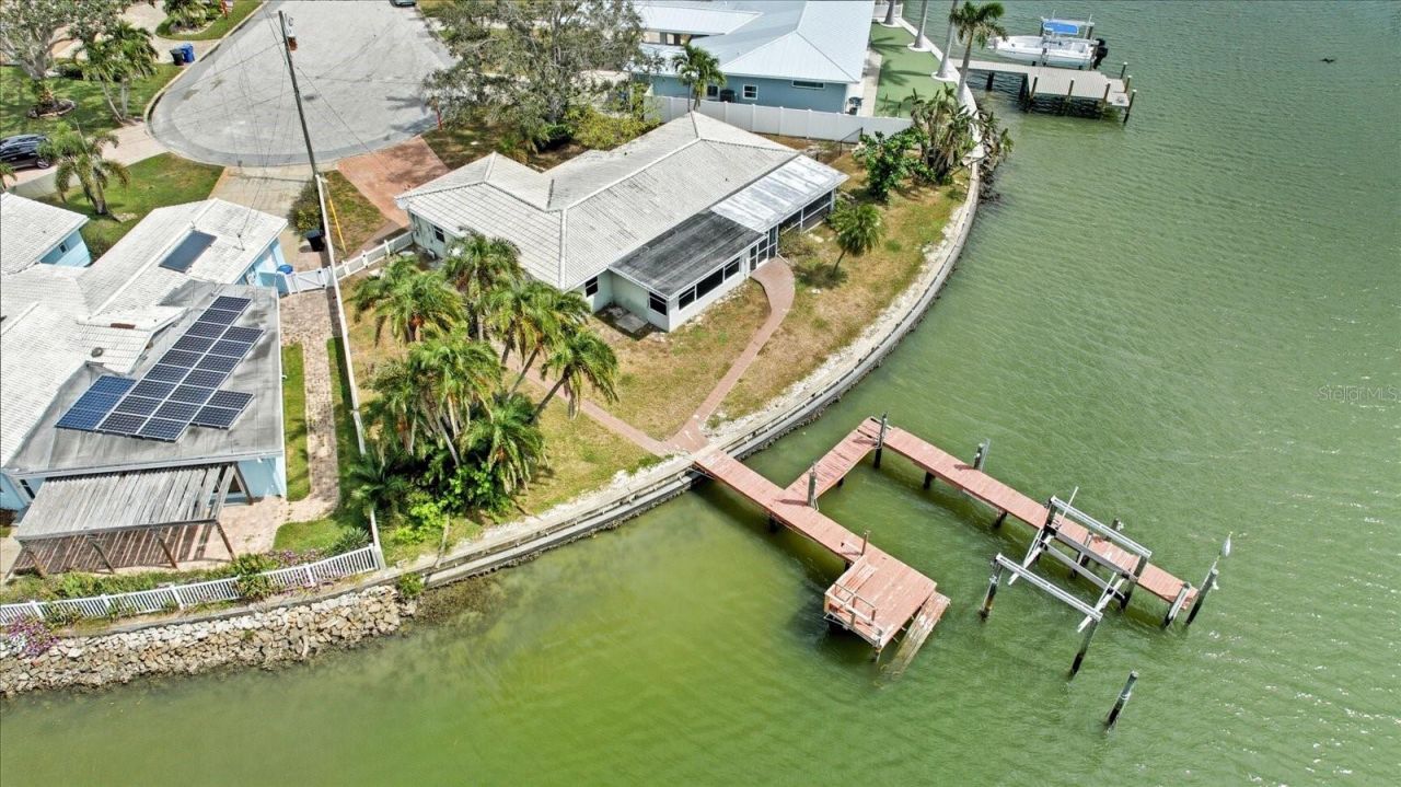 7998 1st Avenue S, Saint Petersburg, FL 33707 Photo