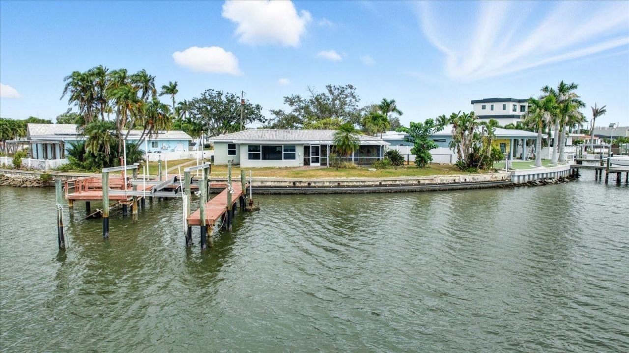 7998 1st Avenue S, Saint Petersburg, FL 33707 Photo