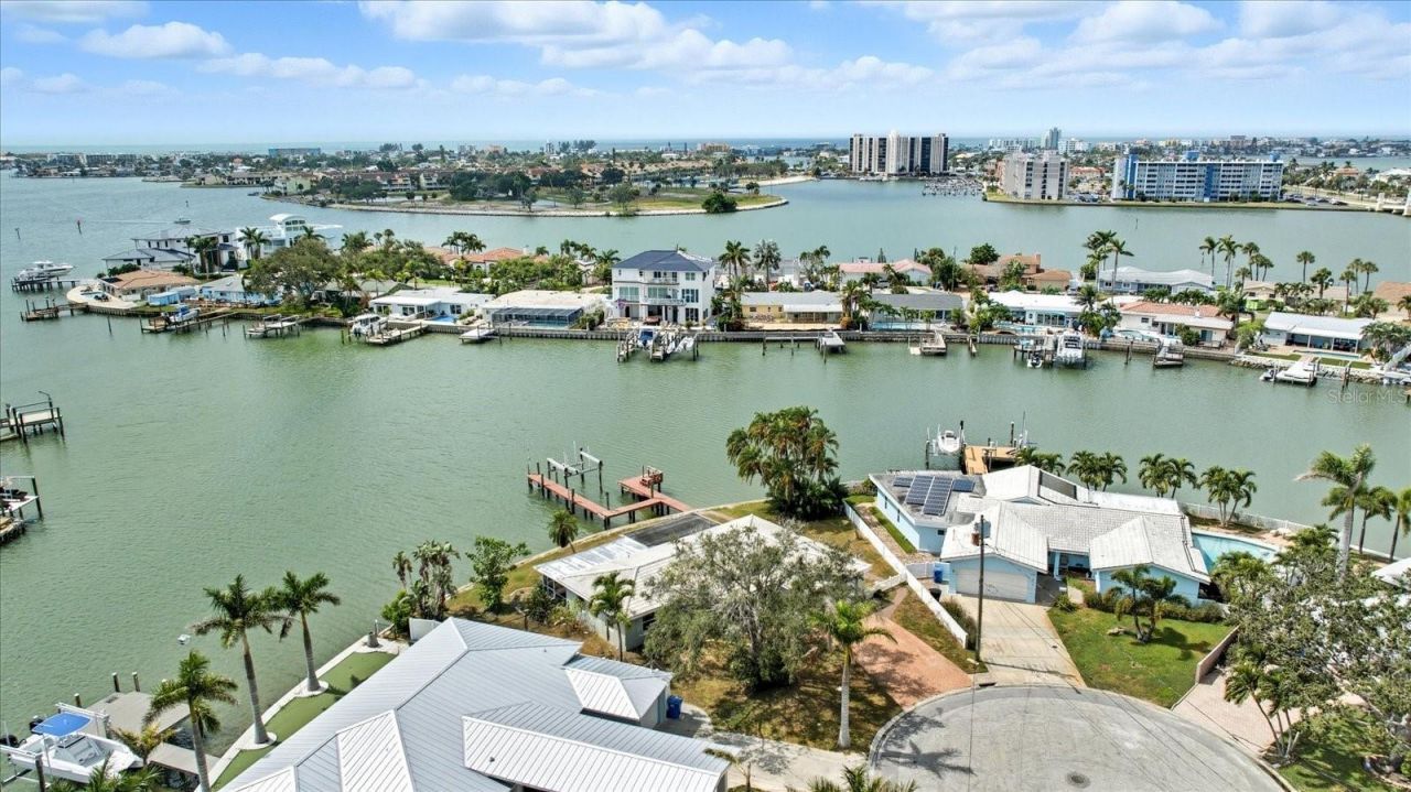 7998 1st Avenue S, Saint Petersburg, FL 33707 Photo