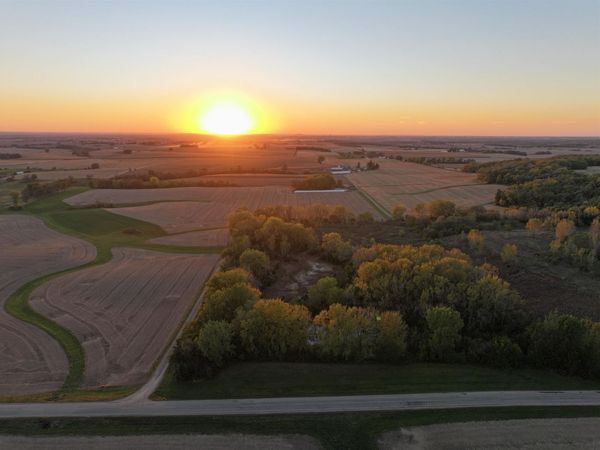 4.3 M/L Acres County Road O, Shullsburg, WI 53586