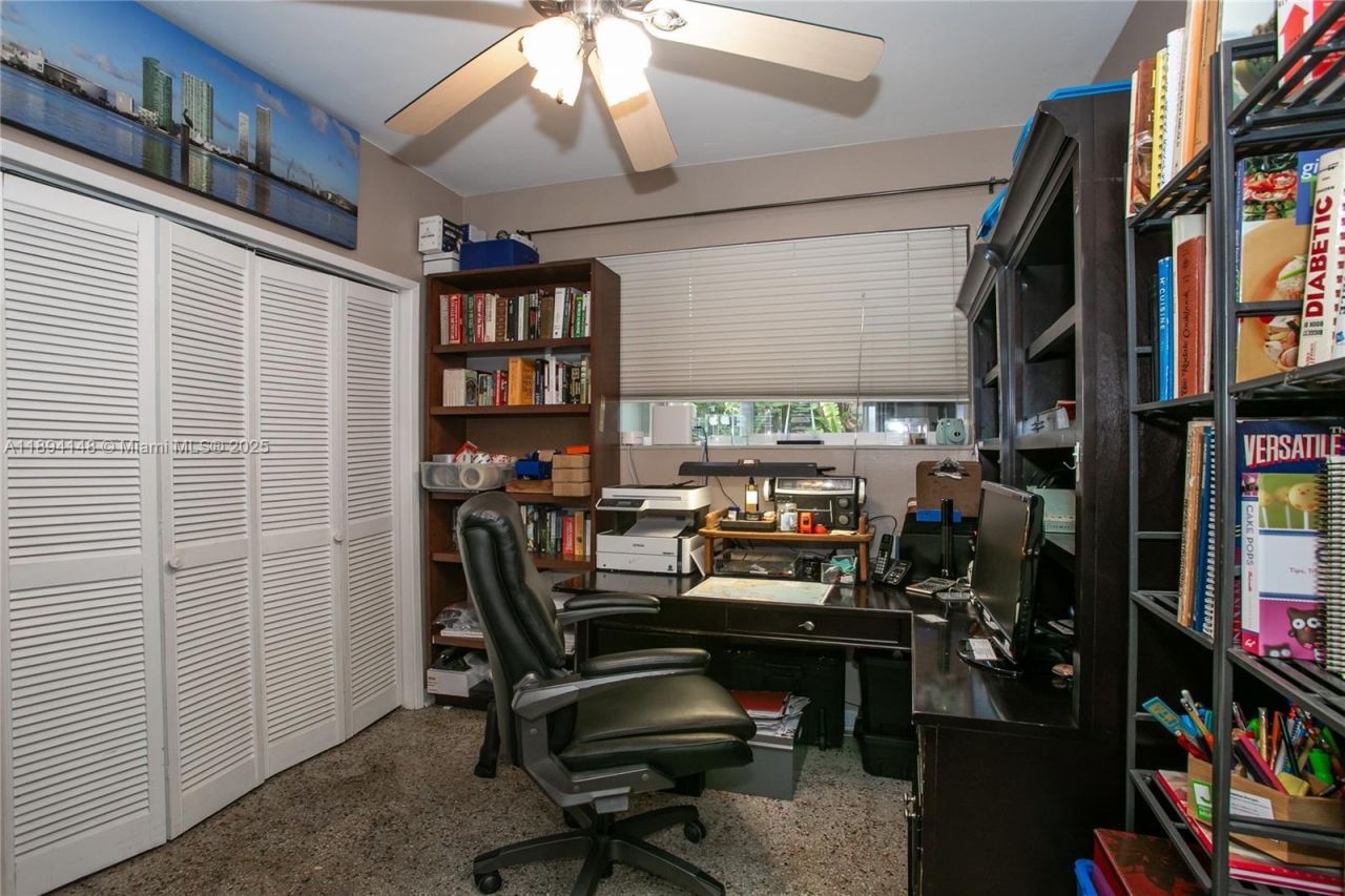 8031 SW 98th Ter, Miami, FL 33156 Photo