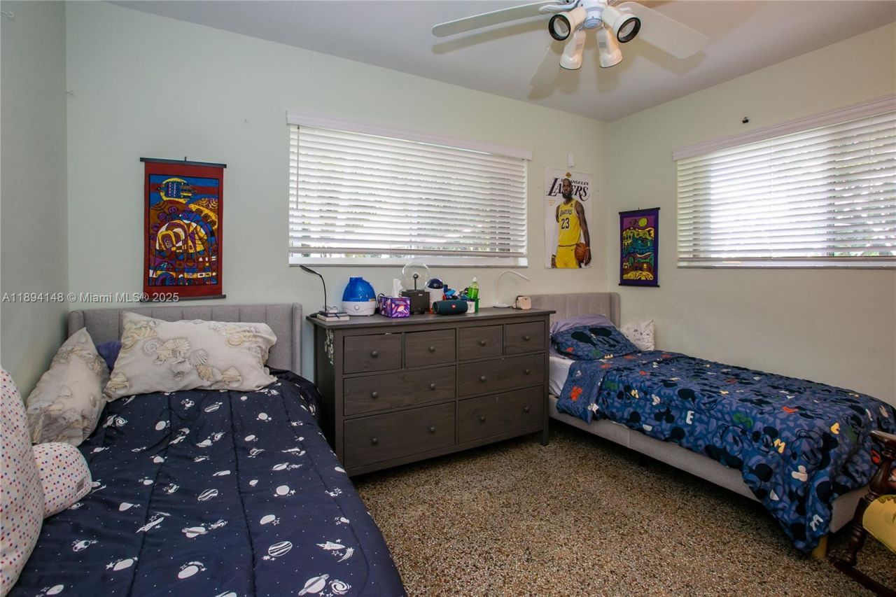 8031 SW 98th Ter, Miami, FL 33156 Photo