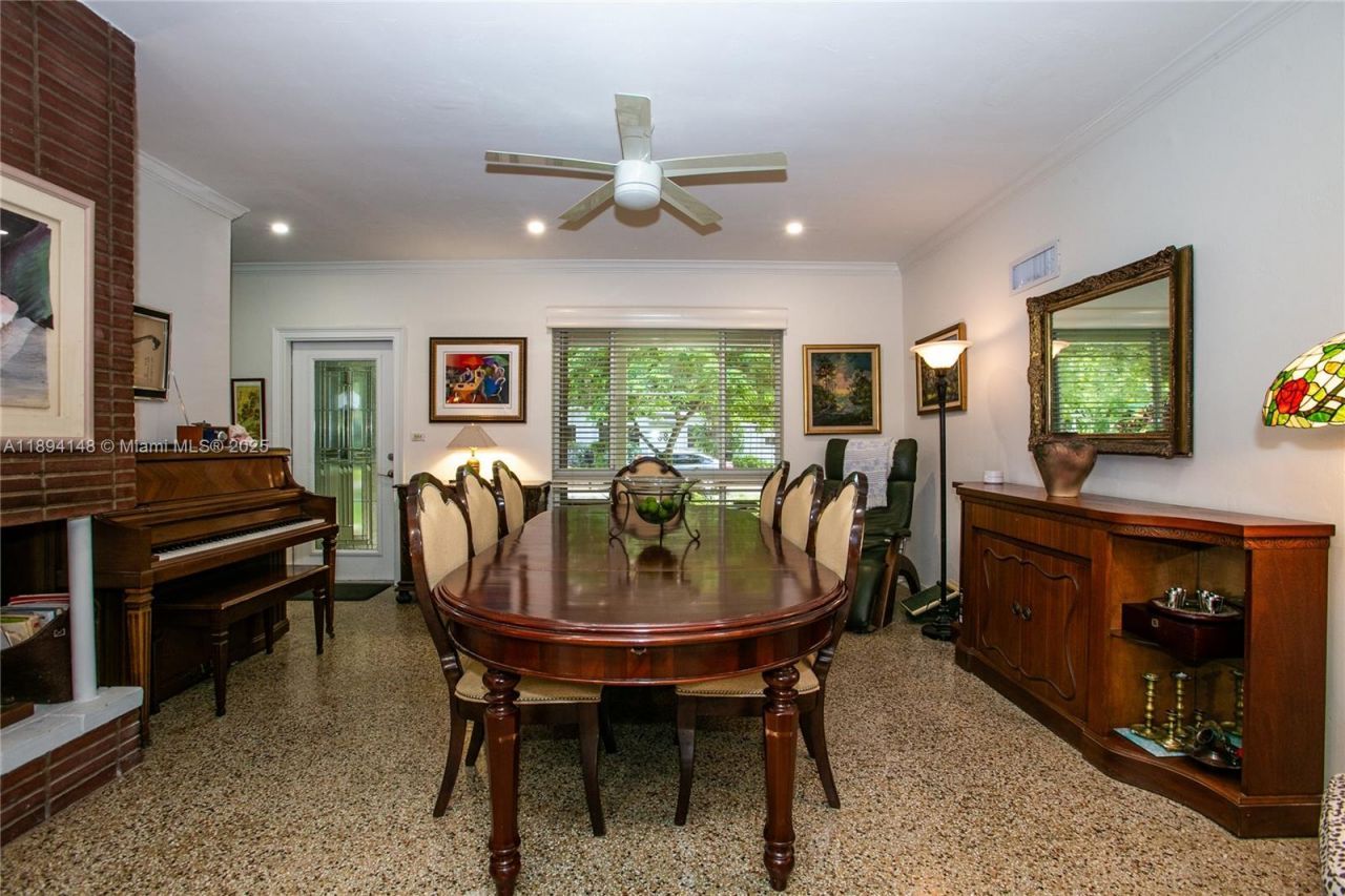 8031 SW 98th Ter, Miami, FL 33156 Photo