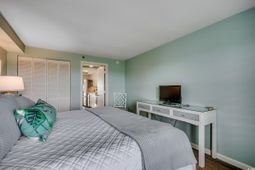 601 Retreat Beach Circle photo 4