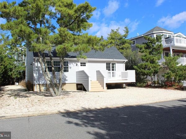 10 COX AVENUE, HARVEY CEDARS, NJ 08008