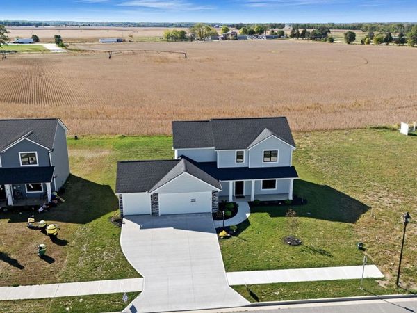 1010 Bryce Circle, Ligonier, IN 46797