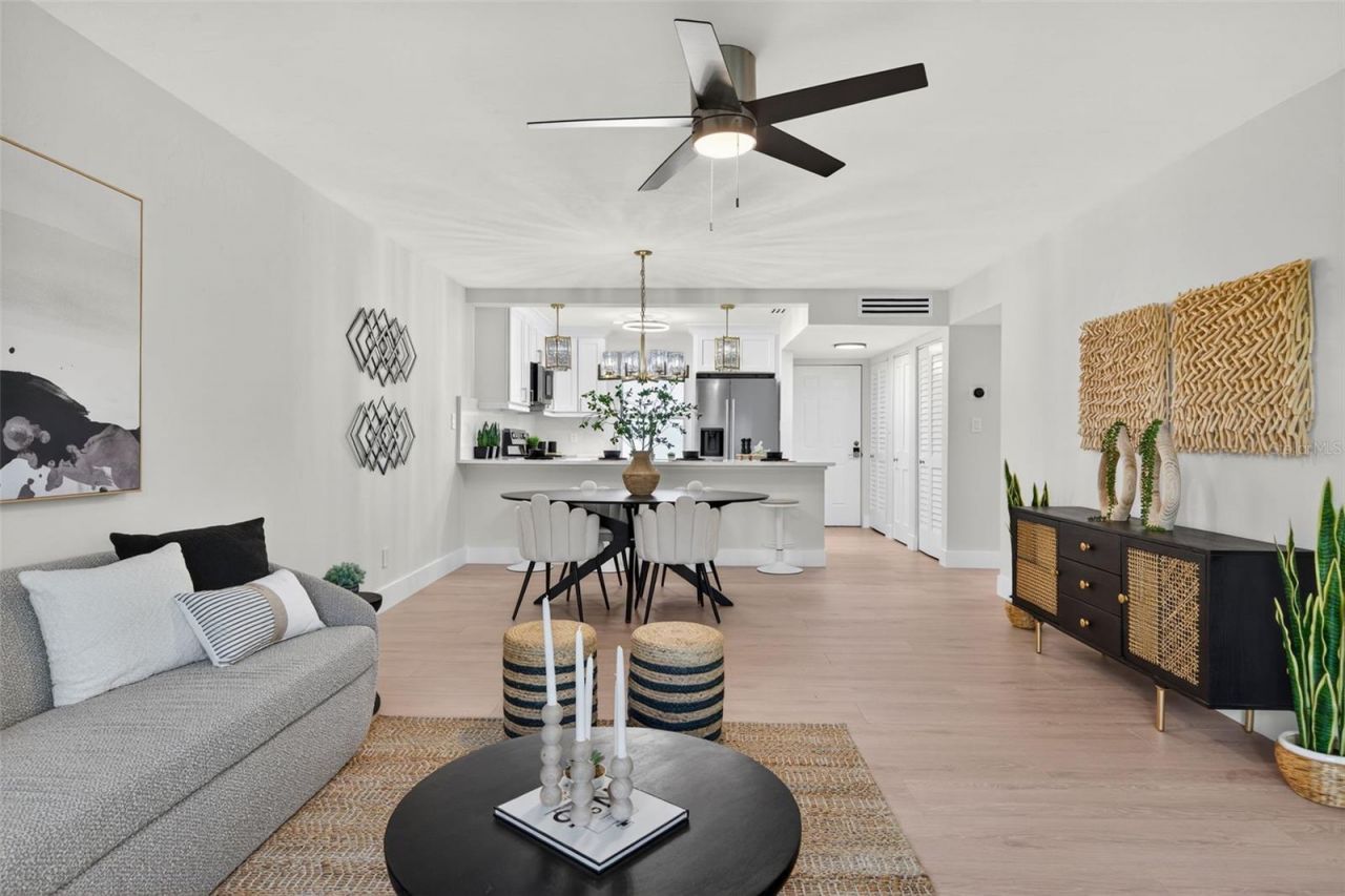 4540 Gulf Of Mexico Drive, Unit 204, Longboat Key, FL 34228 Photo