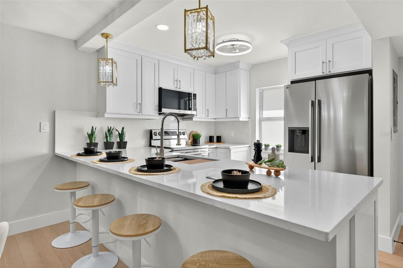 4540 Gulf Of Mexico Drive, Unit 204, Longboat Key, FL 34228 Photo