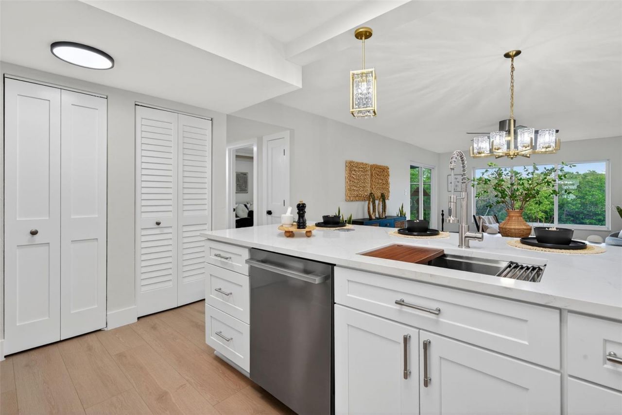 4540 Gulf Of Mexico Drive, Unit 204, Longboat Key, FL 34228 Photo