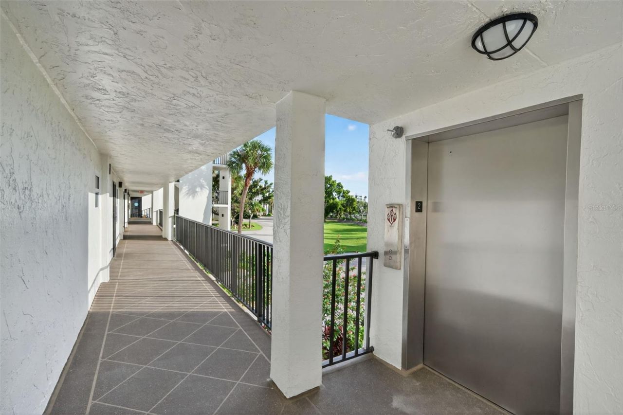 4540 Gulf Of Mexico Drive, Unit 204, Longboat Key, FL 34228 Photo