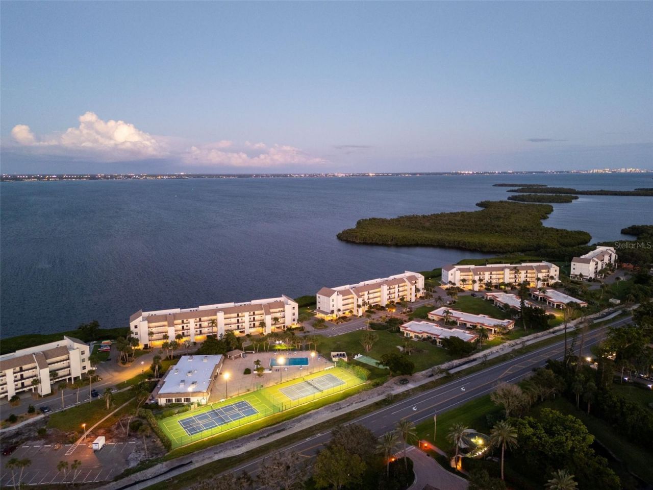 4540 Gulf Of Mexico Drive, Unit 204, Longboat Key, FL 34228 Photo