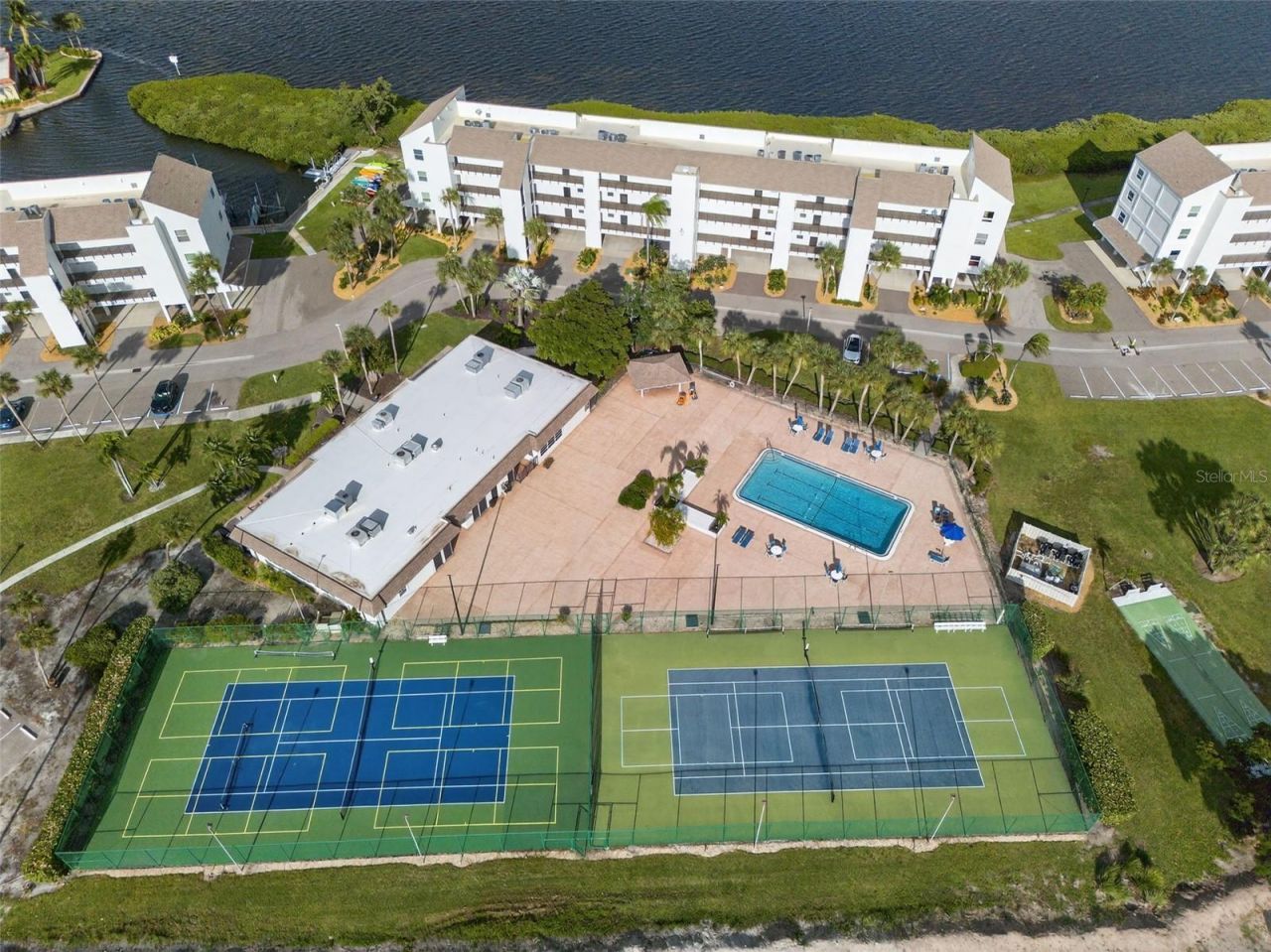 4540 Gulf Of Mexico Drive, Unit 204, Longboat Key, FL 34228 Photo
