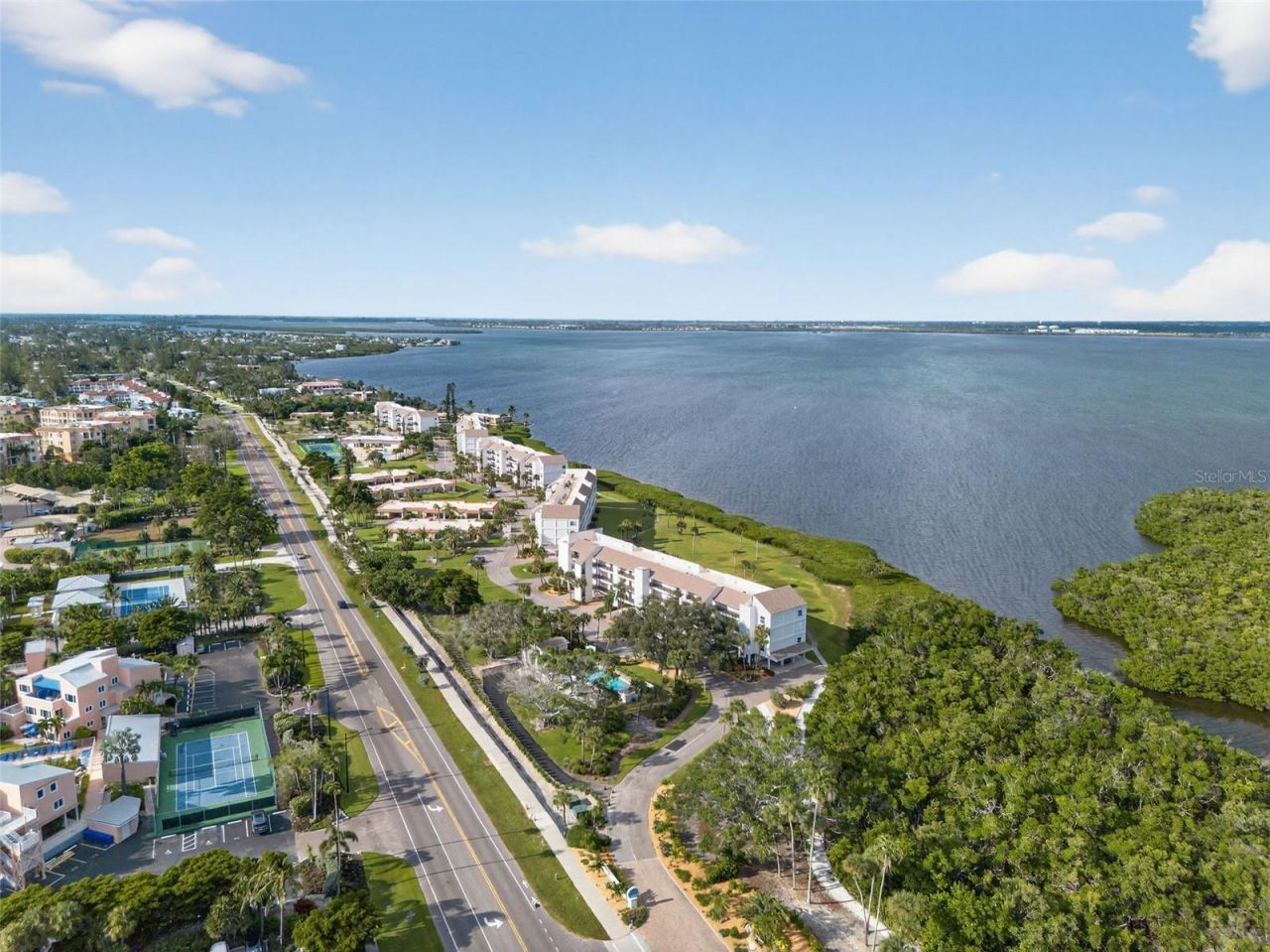 4540 Gulf Of Mexico Drive, Unit 204, Longboat Key, FL 34228 Photo