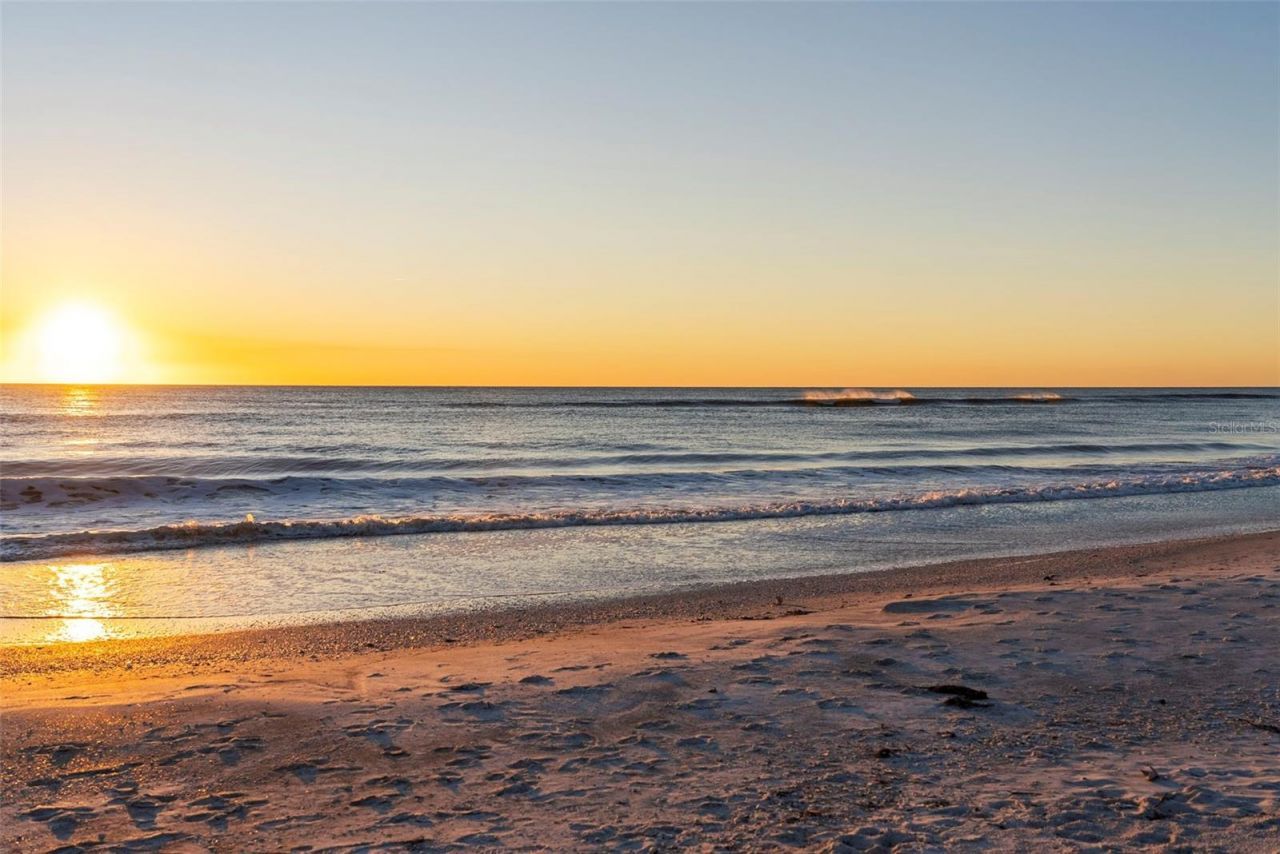 4540 Gulf Of Mexico Drive, Unit 204, Longboat Key, FL 34228 Photo