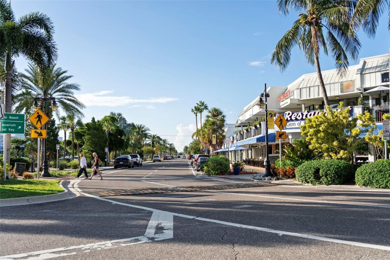 4540 Gulf Of Mexico Drive, Unit 204, Longboat Key, FL 34228 Photo