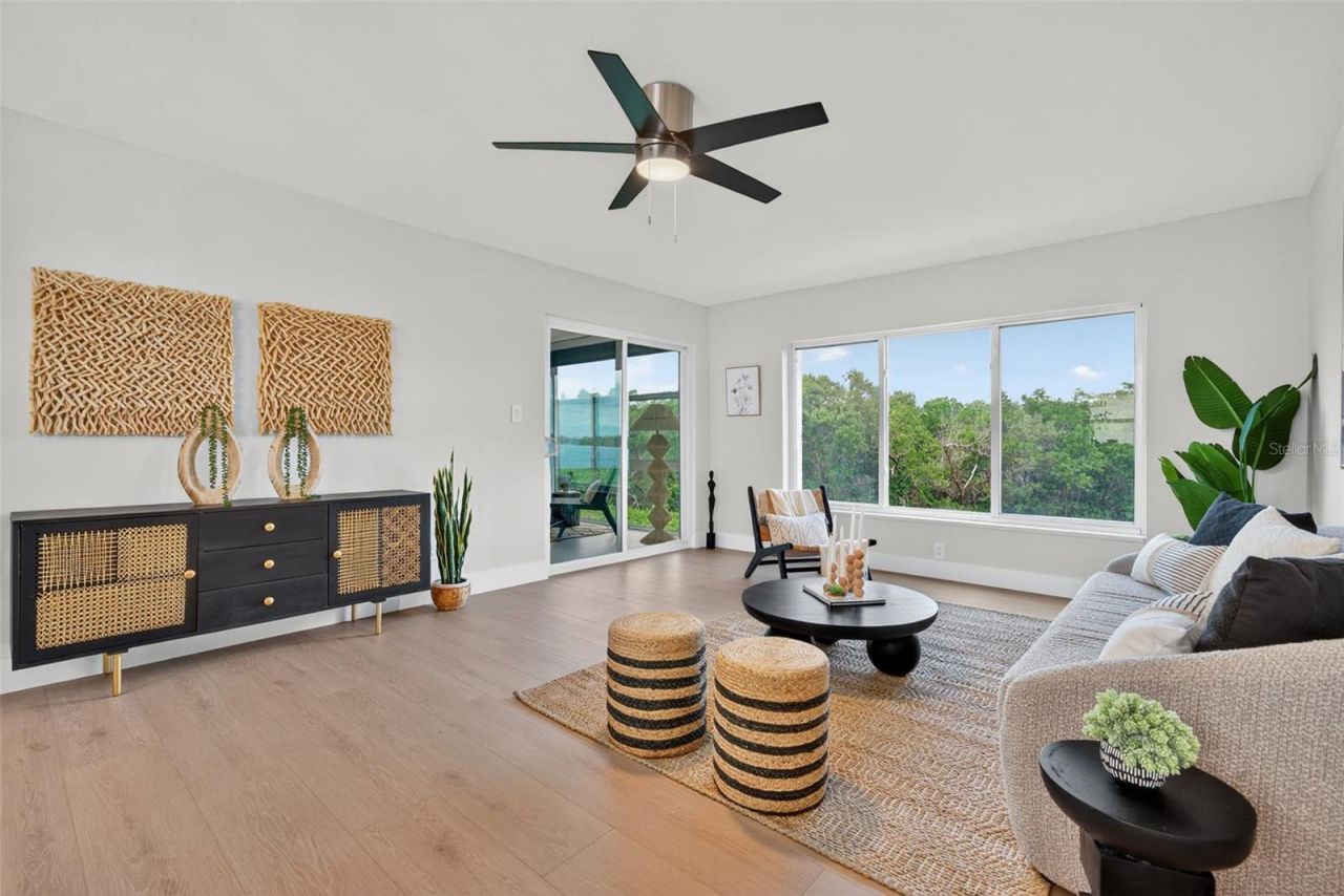 4540 Gulf Of Mexico Drive, Unit 204, Longboat Key, FL 34228 Photo