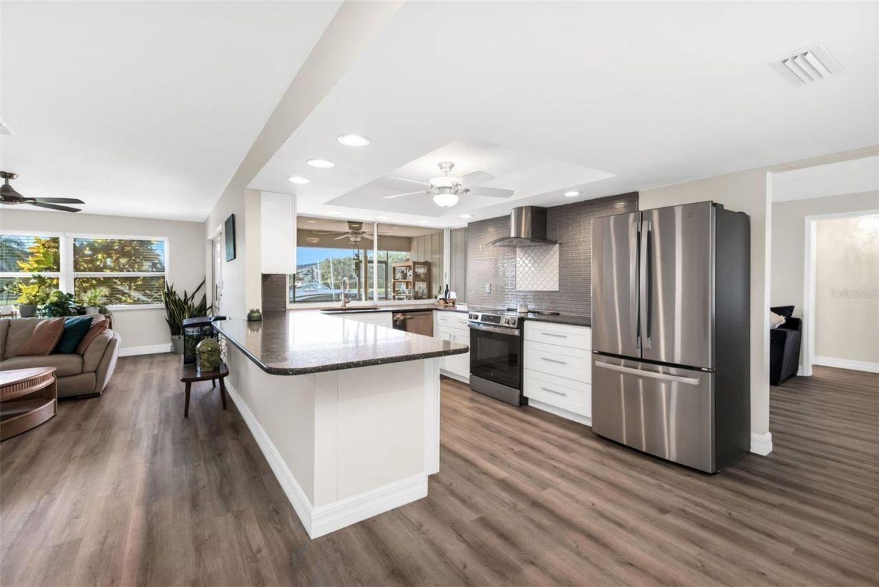 517 Belvedere Court, Punta Gorda, FL 33950 Photo