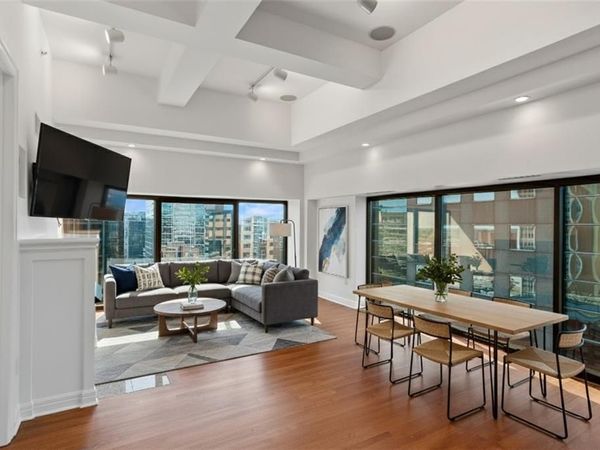 1101 Walnut Street, Unit 1507, Kansas City, MO 64106