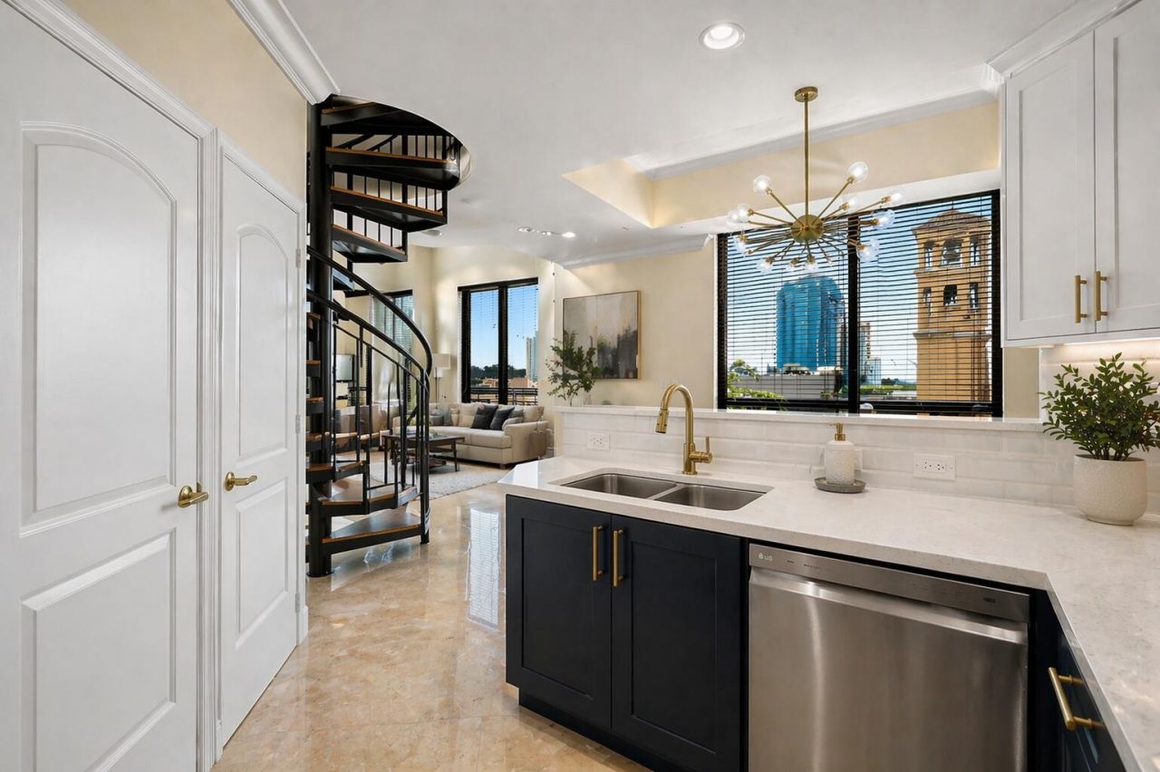 801 S Olive Avenue, Unit 416, West Palm Beach, FL 33401 Photo