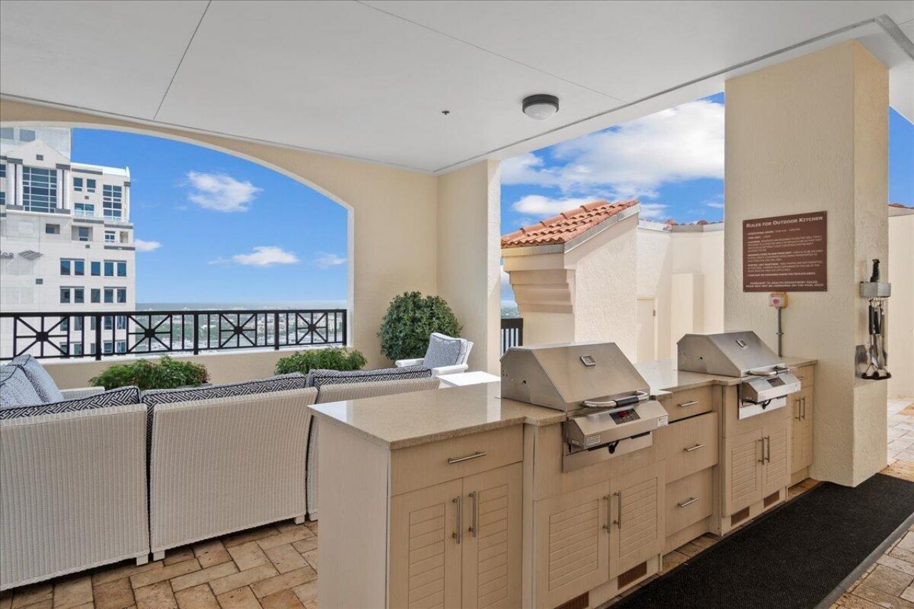 801 S Olive Avenue, Unit 416, West Palm Beach, FL 33401 Photo