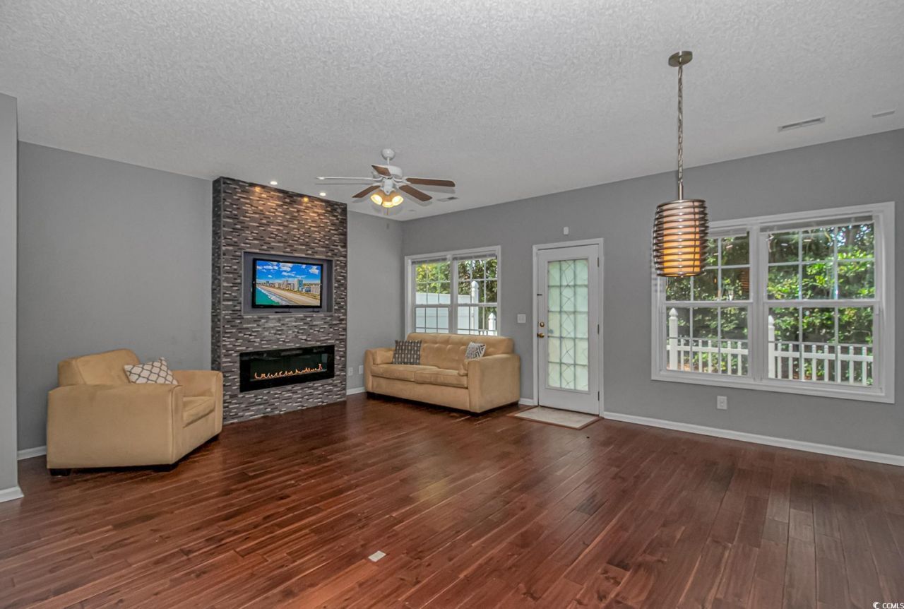 4358 Rivergate Ln. Photo 11