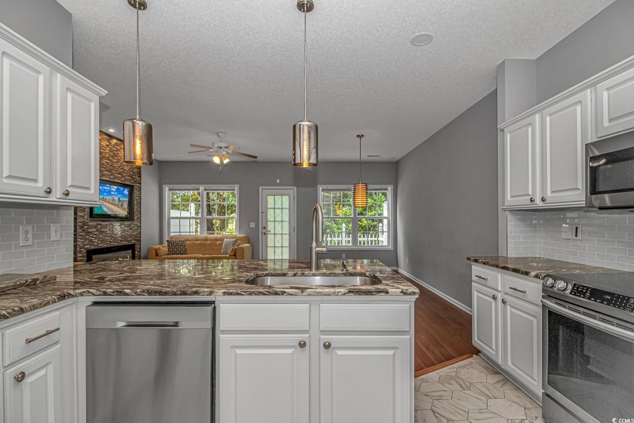 4358 Rivergate Ln. Photo 15