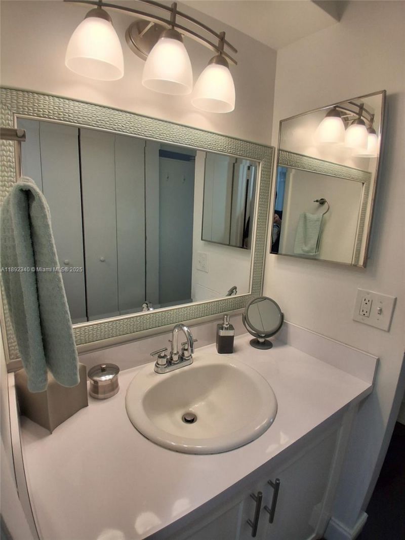 2786 NW 104th Ave, Unit 309, Sunrise, FL 33322 Photo