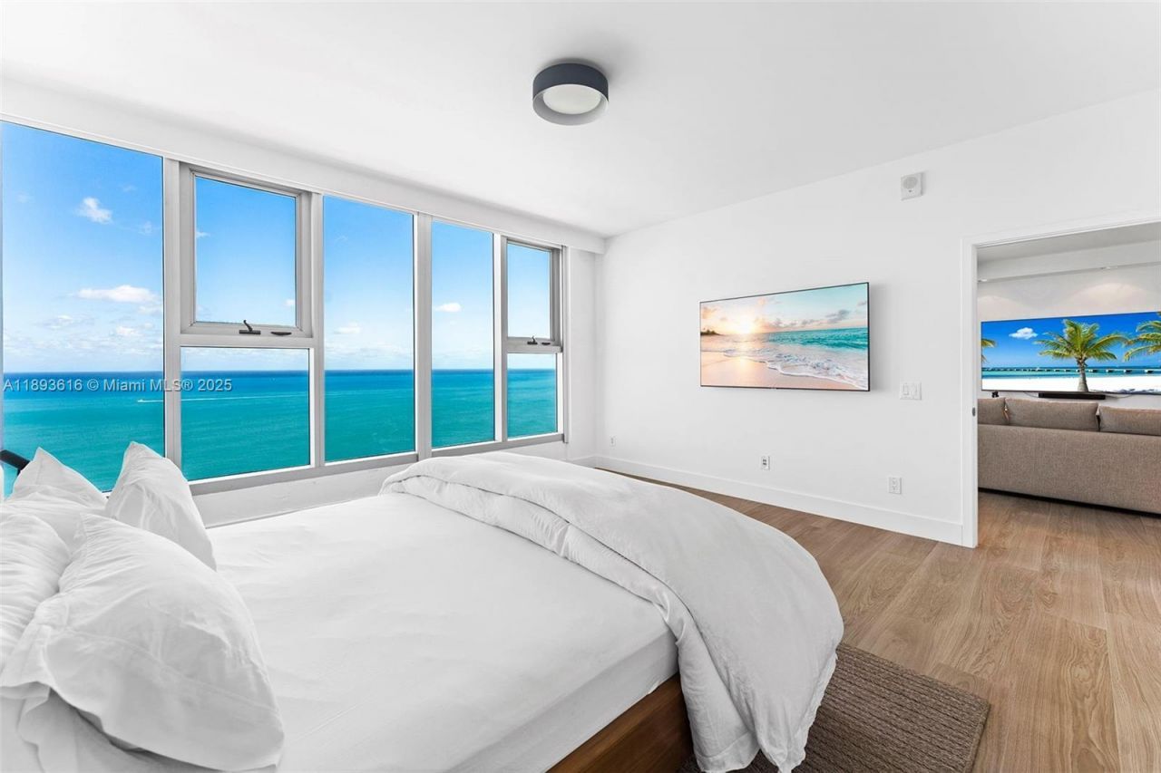 6899 Collins Ave, Unit 2601, Miami Beach, FL 33141 Photo