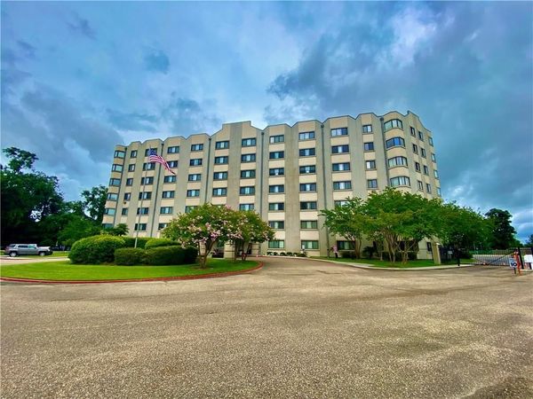 11550 SOUTHFORK Avenue, Unit 713, Baton Rouge, LA 70816