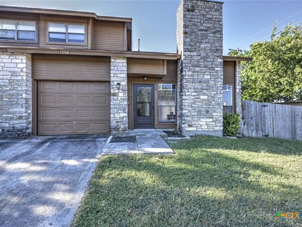 1304 Royal Crest Drive, Killeen, TX 76549