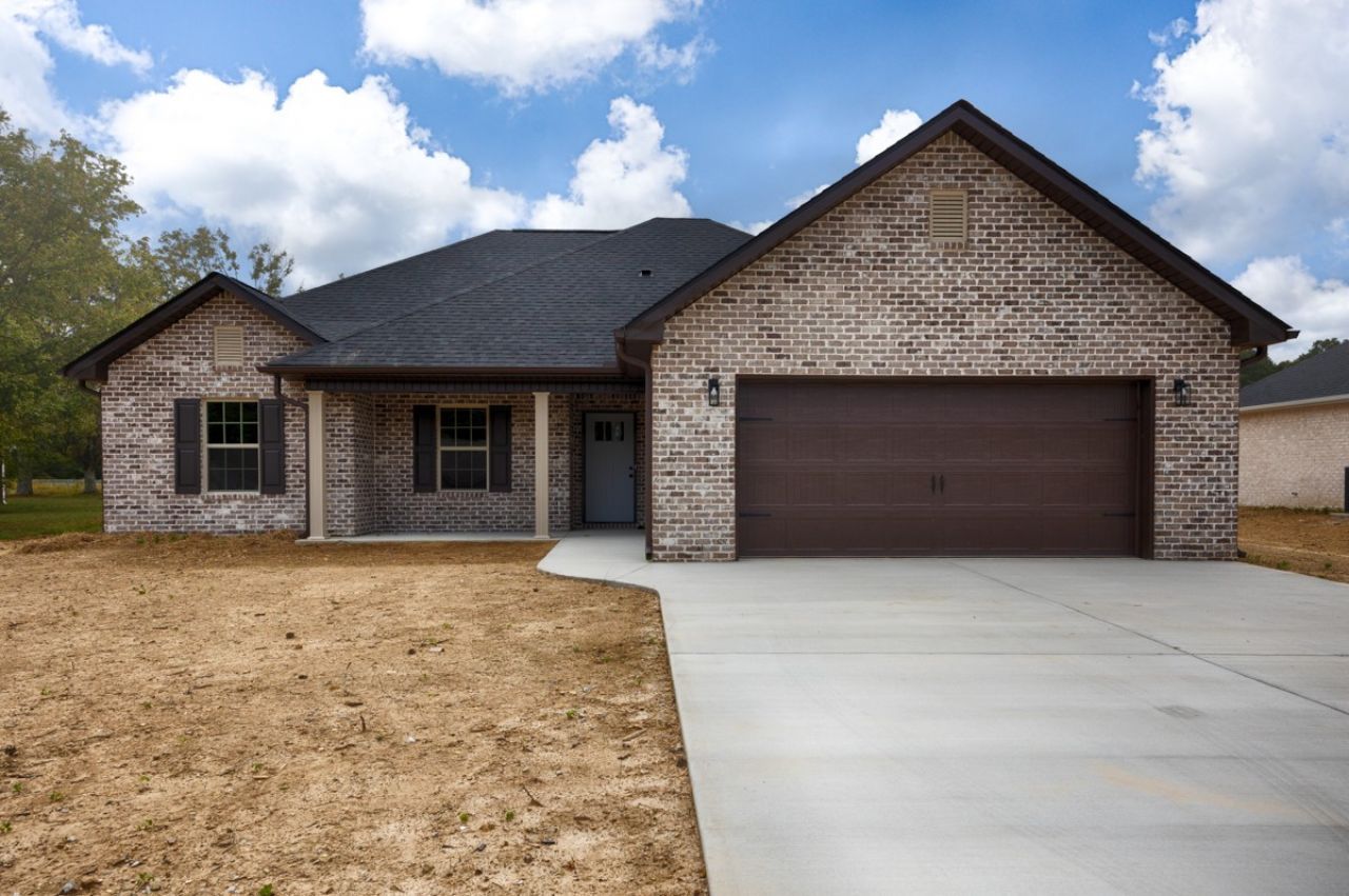 27025 North Wales Road, Elkmont, AL 35620 Main Photo