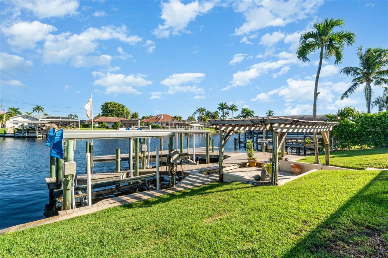 2019 SE 28th Terrace, Cape Coral, FL 33904 Photo