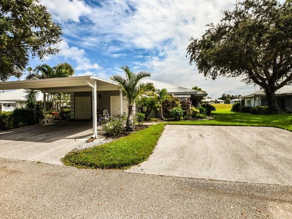208 CERROMAR WAY S, Unit 26, VENICE, FL 34293
