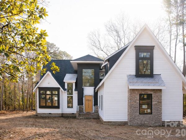 1209 Meadowood Lane, Charlotte, NC 28211