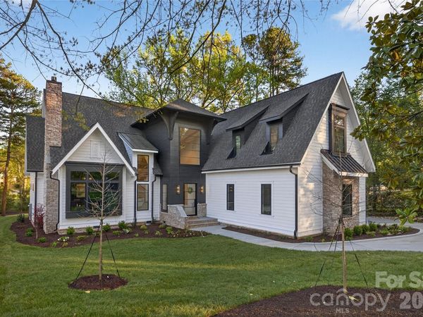 1209 Meadowood Lane, Charlotte, NC 28211