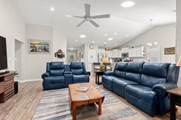 3721 Park Pointe Ave. photo 4