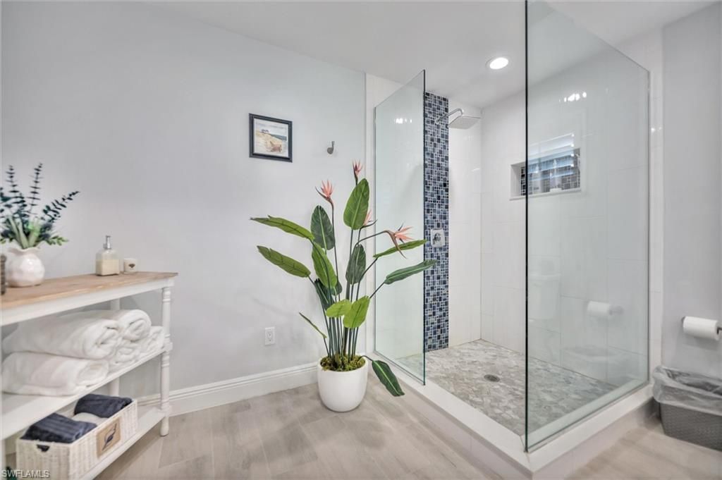 930 Lindgren Blvd, Sanibel, FL 33957 Photo