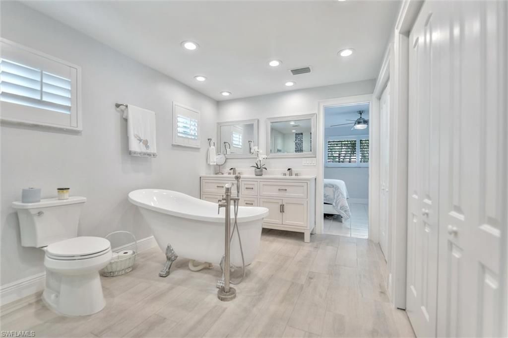 930 Lindgren Blvd, Sanibel, FL 33957 Photo