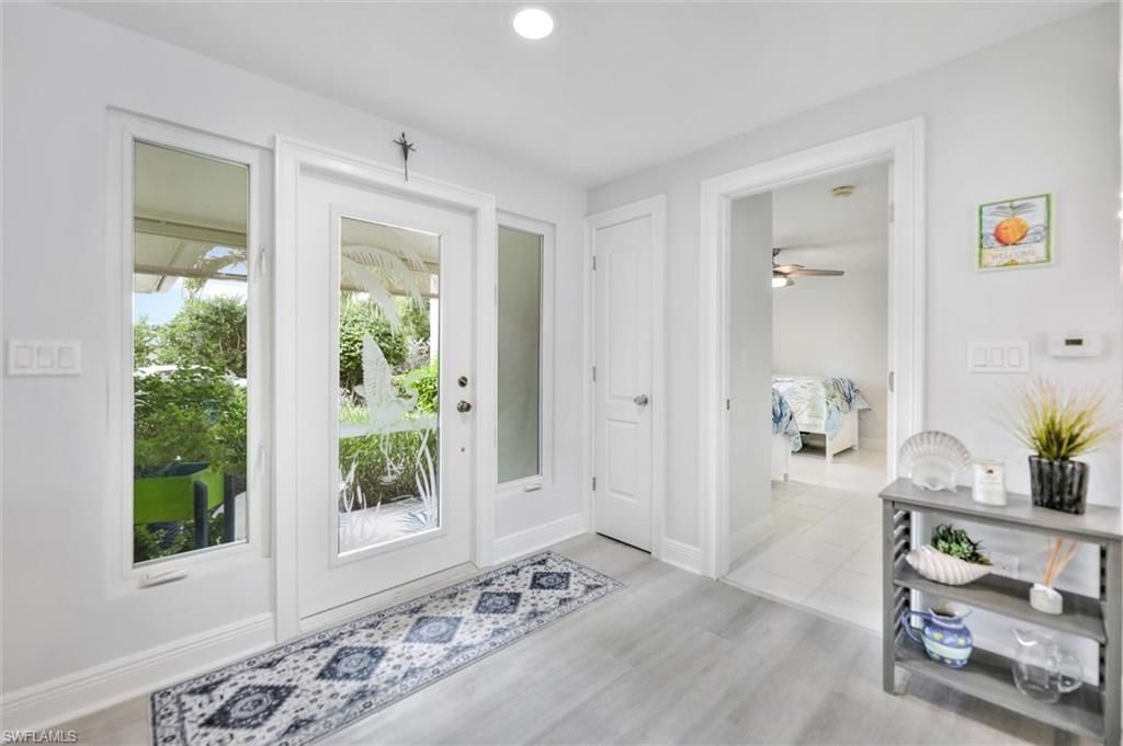 930 Lindgren Blvd, Sanibel, FL 33957 Photo