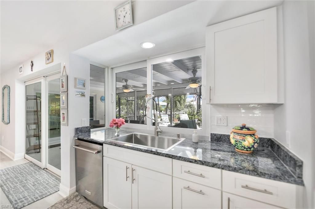 930 Lindgren Blvd, Sanibel, FL 33957 Photo